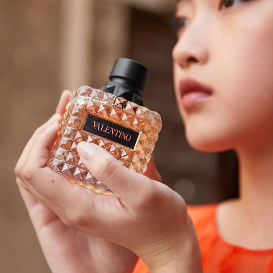 VALENTINO BORN IN ROMA DONNA CORAL FANTASY EAU DE PARFUM